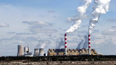 Polskie spółki energetyczne w transformacyjnym ogonie Europy. Raport