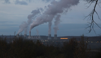 Close to half of global reinsurance market divests from coal