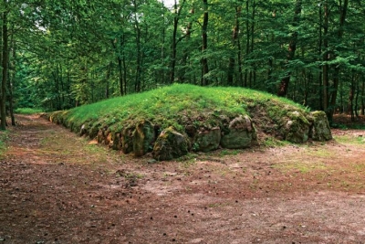 Polish Pyramids or open-pit mine? Cultural heritage older than Egyptian Pyramids literally stands on the way to coal